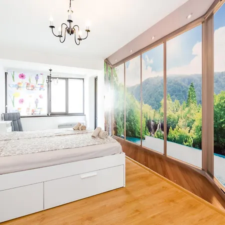 The White - Free Parking Apartment